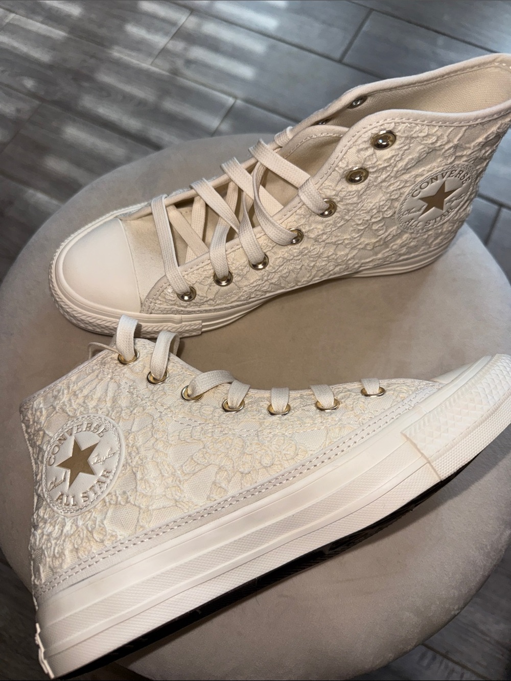 Converse Lace High Top Sneakers in Off-White/Cream